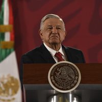 Armar a niños, acto de 'fantochería” y 'prepotencia”: AMLO