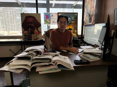 Saldré de mi oficina cuando termine la jornada laboral, ya estuvo bueno: Marx Arriaga