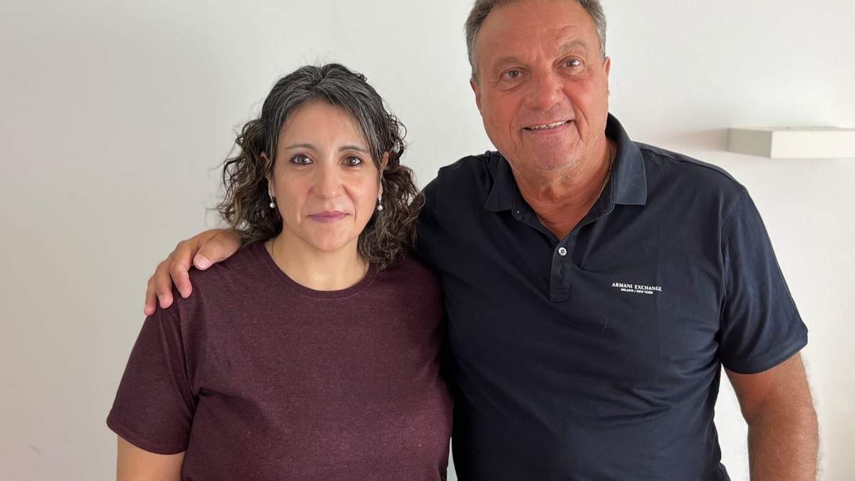 Carlos Eguía junto a Paola Robledo. Fuente: (Prensa Carlos Eguía).