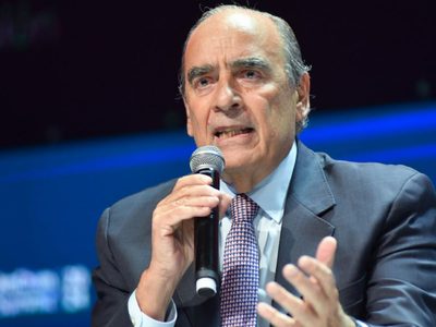 El Gobierno aplicó cambios en los viáticos para los funcionarios en viajes al exterior
