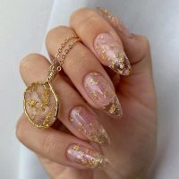 Nail Art y transparencias: diseños perfectos para lucir una manicura en otoño con elegancia y un giro inesperado