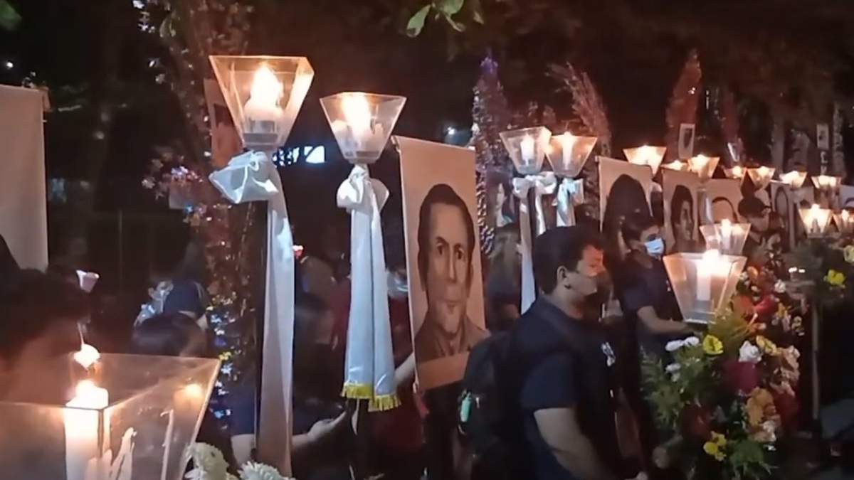 Homenaje a los jesuitas asesinados en la Universidad Centroamericana de El Salvador en 1989
