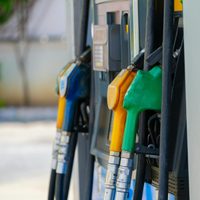 En octubre, la venta de combustibles cayó 1,2% interanual