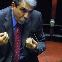 Aníbal Fernández se sumó al “tole tole” por los presos políticos