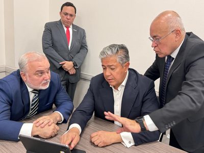 De gira por Estados Unidos, Rolando Figueroa se reunió con autoridades de Petrobras
