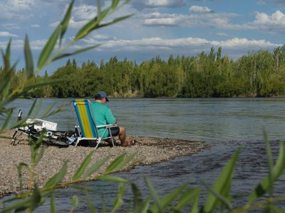 Clima en Neuquén: Domingo con temperaturas altas, poco viento y alerta por lluvias en la Cordillera