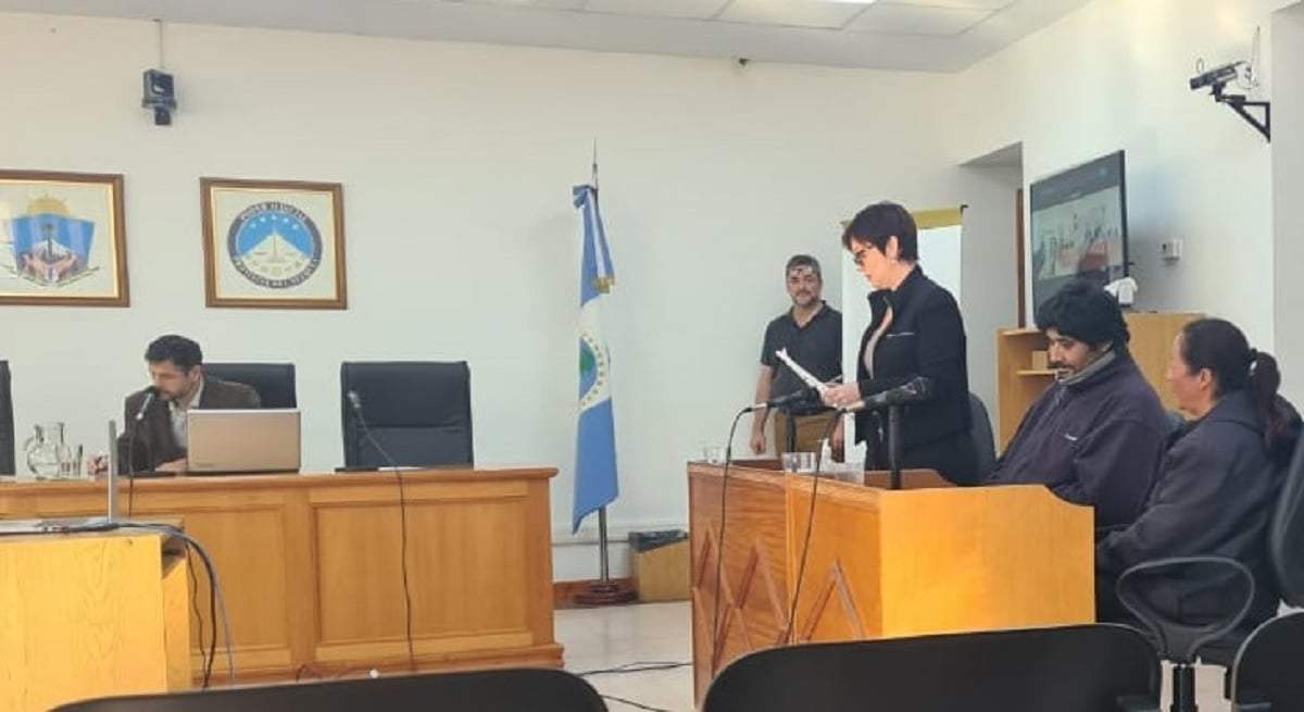 Diego Fuentes y su pareja, Silvia Benavídez, imputados por la fiscalía de Cutral Co. Fuente: (Cutral Co al Instante)