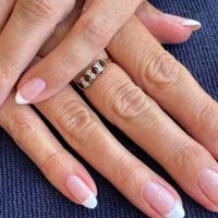 Uñas francesas reinventadas: 5 diseños de manicura que combinan elegancia, color y un efecto rejuvenecedor