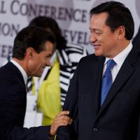 Encuestas: Peña, el desprecio; Chong, el amor