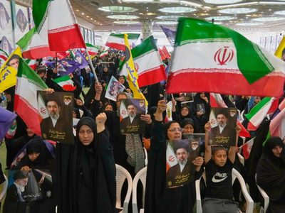 Irán califica ataques de EU como una muestra de “mala fe” y comienza a restablecer internet