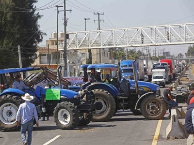 Estas son las vías afectadas por el megabloqueo de agricultores y transportistas el lunes