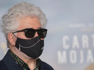 "Cada vez que encendía la televisión lo pasaba muy mal": Pedro Almodóvar y un mensaje de conciencia
