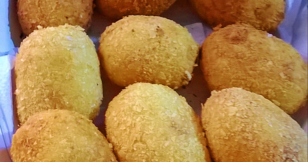 Papas rellenas con queso. Fuente: (Cookpad)