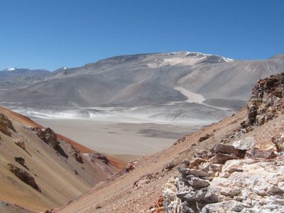 Acuerdan inversión millonaria para mina de oro y plata de Santa Cruz
