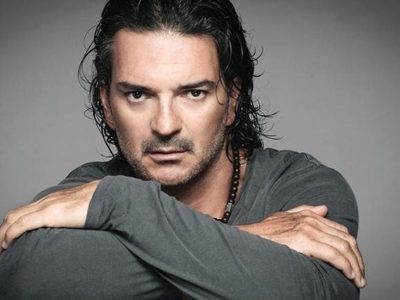 ¿Pero por qué lo hizo? Ricardo Arjona demandó a Toyota y exige una alta suma de dinero ¡Millonaria d