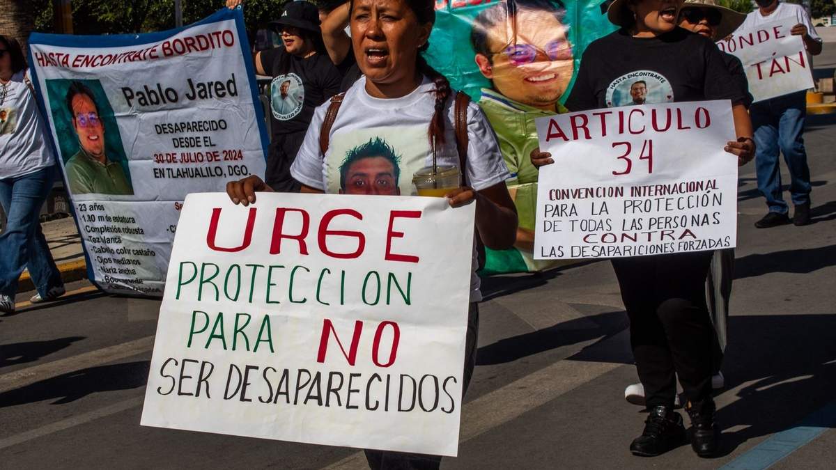 Protesta de familias de personas desaparecidas