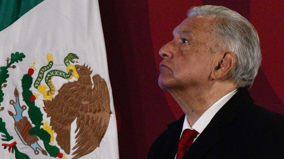 El presidente López Obrador arremetió de nuevo contra Aristegui y la prensa independiente