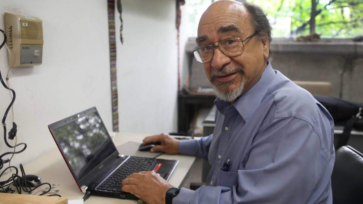 Alfredo López Austin