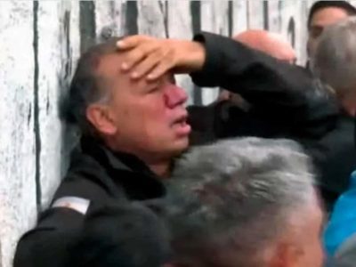Colectiveros golpearon a Sergio Berni