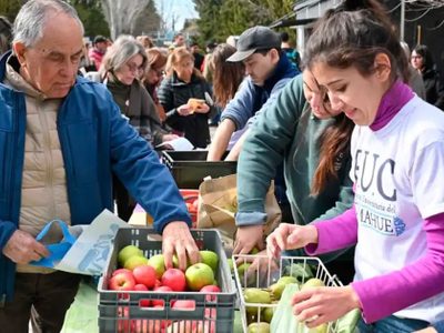 Día de la Primavera y del Estudiante: a dónde se realizará el frutazo en Neuquén