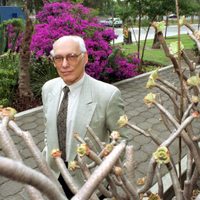 En su quinto aniversario luctuoso, alistan homenaje al antropólogo Rodolfo Stavenhagen