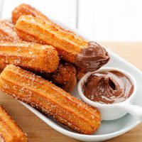 Churros exprés sin máquina: crocantes y muy económicos, la receta ideal para una tarde de lluvia