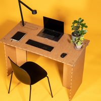 Tranformá tu escritorio como si fueras un profesional, con cajas y otros objetos que tenés dando vuelta por casa