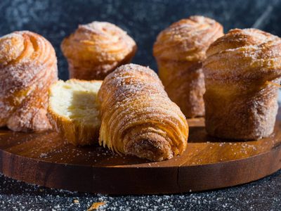 Cruffins: elevá el nivel de tus meriendas con esta receta que combina dos clásicos que todos aman