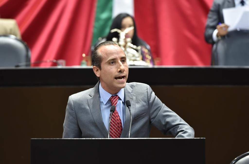 El legislador panista