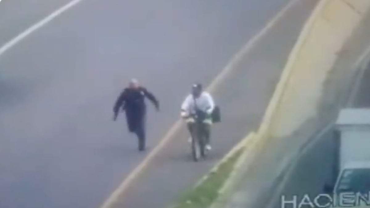 Intento de escape en bicicleta