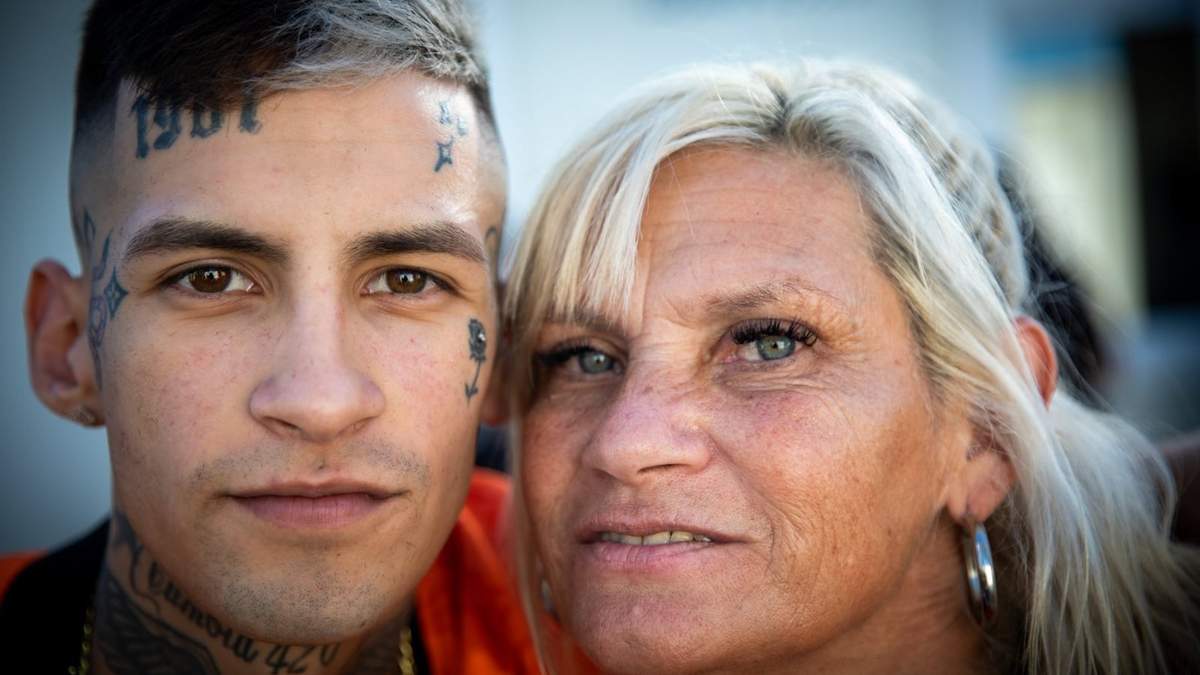 L-Gante y su mamá, Claudia Valenzuela. Fuente: (Instagram)