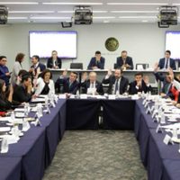 Aprueban en comisiones del Senado la Ley Televisa Doring