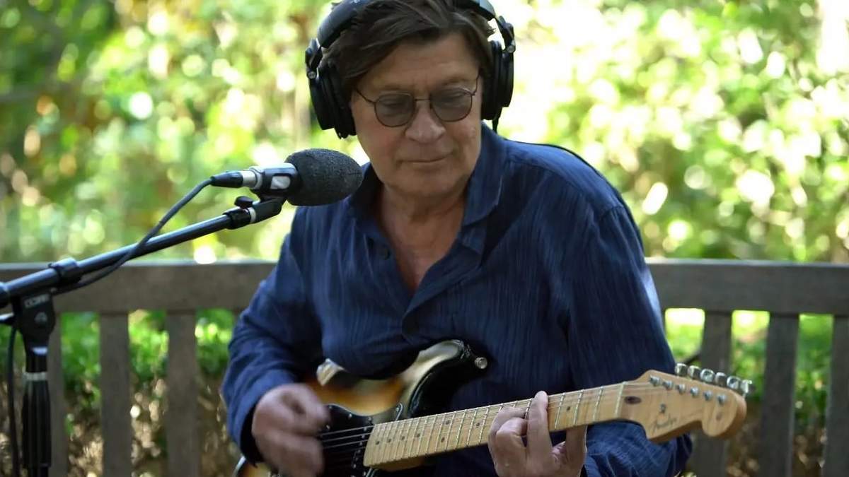 Robbie Robertson