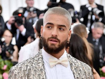 "Te amo": la foto de Maluma con su tía que revolucionó las redes ¡Imposible no ver!