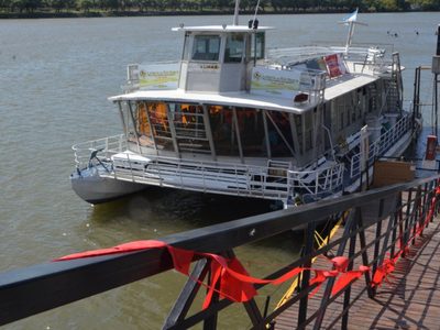 Un viaje en catamarán para dadores de sangre