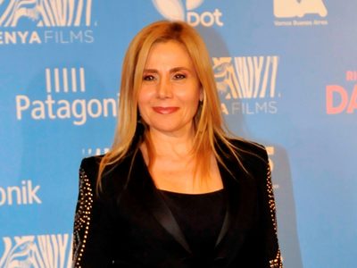 Sorpresivo anuncio de Andrea Politti en el reality “Corte y confección”