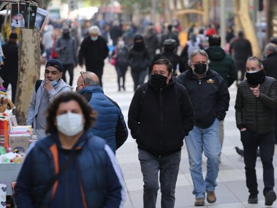 Chile le dice adiós a la cuarentena en Santiago, pese a la presencia de la variante Delta