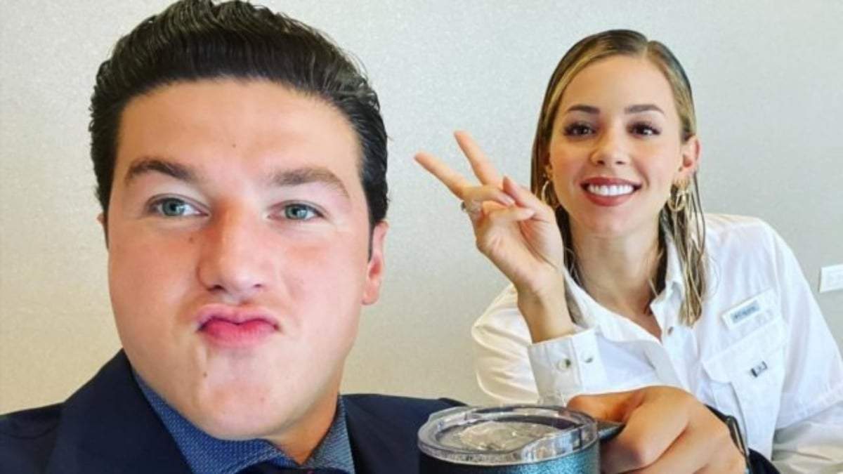 Samuel García y Mariana Rodríguez