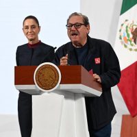 Convocan a Mitin Poético en protesta por declaraciones de Paco Ignacio Taibo II