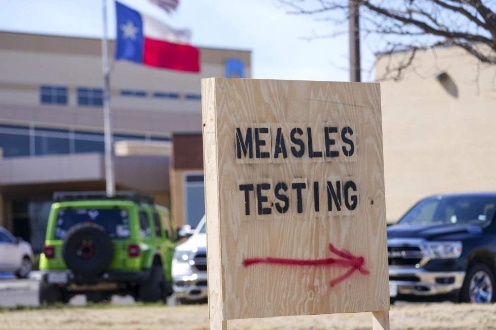 En Estados Unidos crece el temor por una crisis sanitaria en un contexto crítico con las vacunas