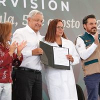 Para cubrir déficit, AMLO dice que traerán médicos especialistas de China, Francia, EU…