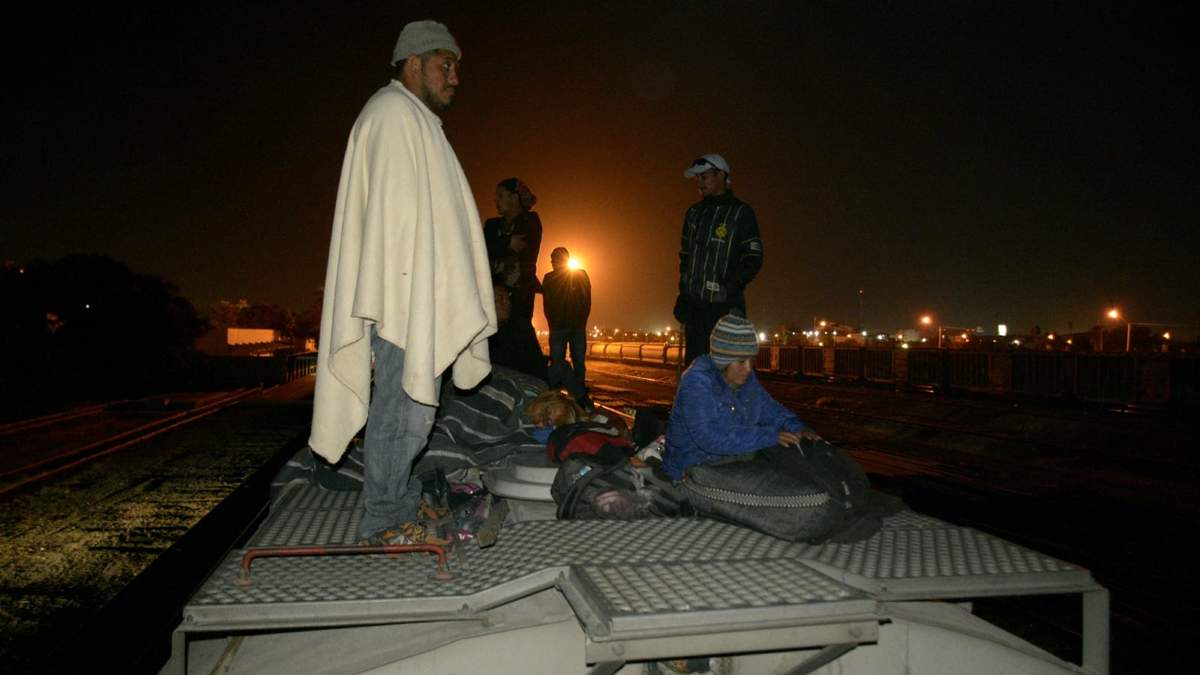 Migrantes devueltos a México