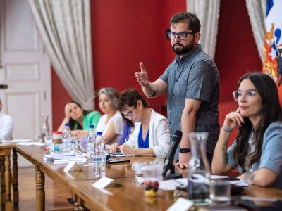 Escalan las tensiones en Chile entre Gabriel Boric y la oposición por una serie de indultos