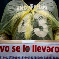 La CNTE y padres de los 43 exigen renuncia de Zerón