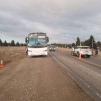 El chofer de un bus turístico circulaba con alcoholemia positiva por la Ruta de los 7 Lagos