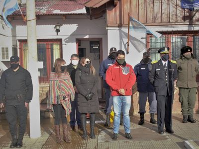En Zapala, Policía Federal recordó a los policías caídos en cumplimiento del deber