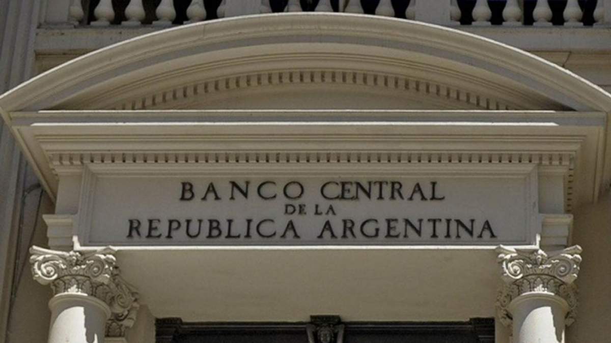 Pronostican una inflación cercana a los tres dígitos. Fuente: BCRA