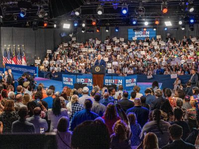 Demócratas prometen "proceso ordenado" para reemplazar a Biden