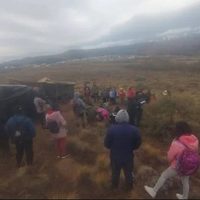 Vecinos que tomaron tierras en Aluminé denuncian incumplimiento de la orden judicial de liberar el bloqueo