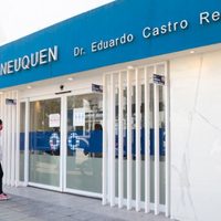 Médicos del Castro Rendón cortaron el tránsito en reclamo de mejoras salariales